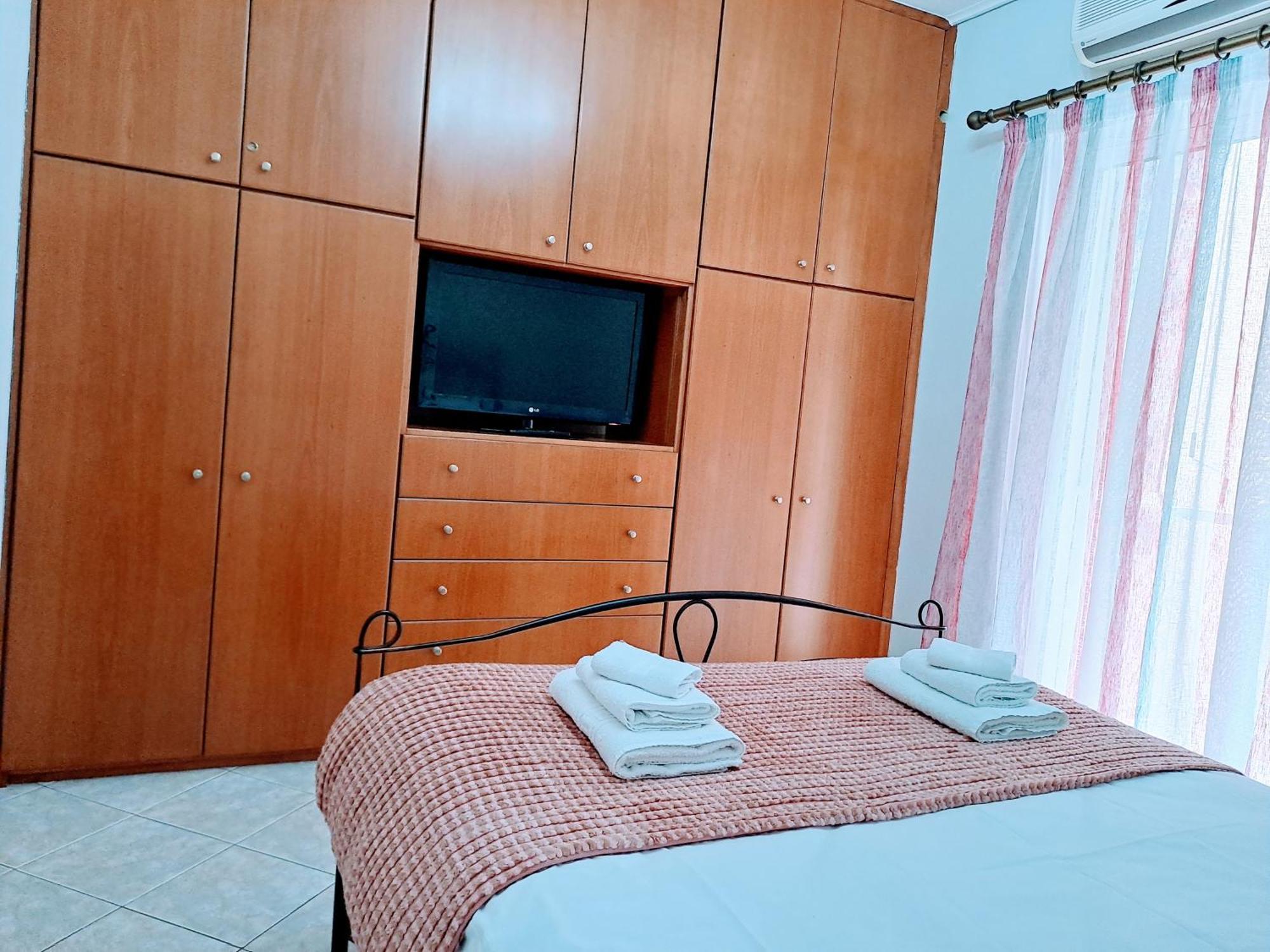 Bright Apartment In Nea Palatia • Oropos Ngoại thất bức ảnh